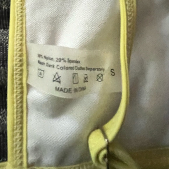 Leah Kirsch 2 piece bikini NWT size small - Picture 9 of 12